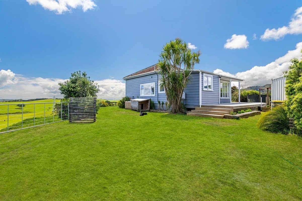 3050 Kaipara Coast Highway, Glorit, Warkworth - Carousel 1