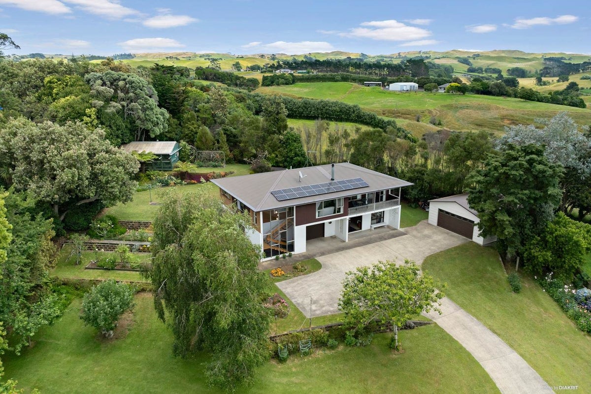 88B Creamery Road, Pollok, Waiuku - Carousel 1