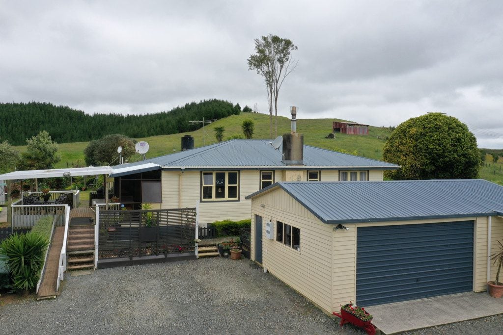 280 Dixon Road, Ngaruawahia - Carousel 1