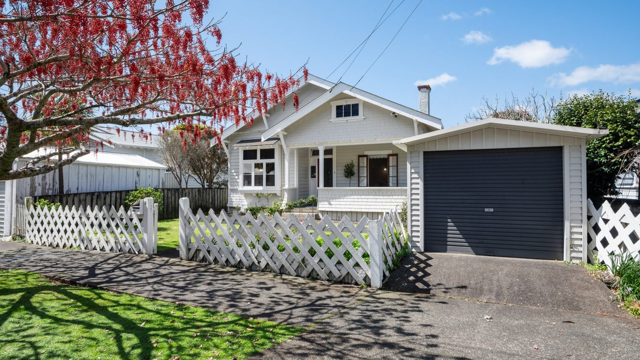 5 Hasbury Avenue, Epsom, Auckland - Carousel 1