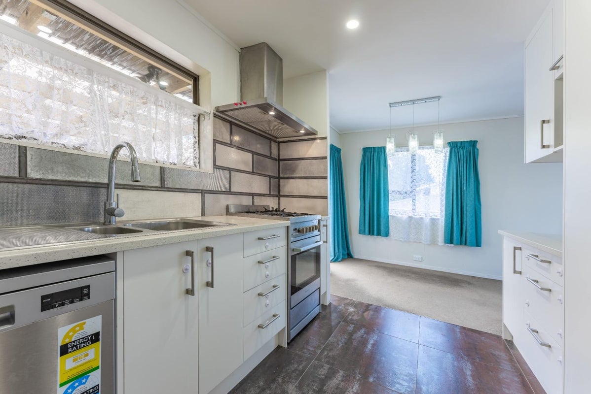 1/291A Hillsborough Road, Hillsborough, Auckland - Carousel 1