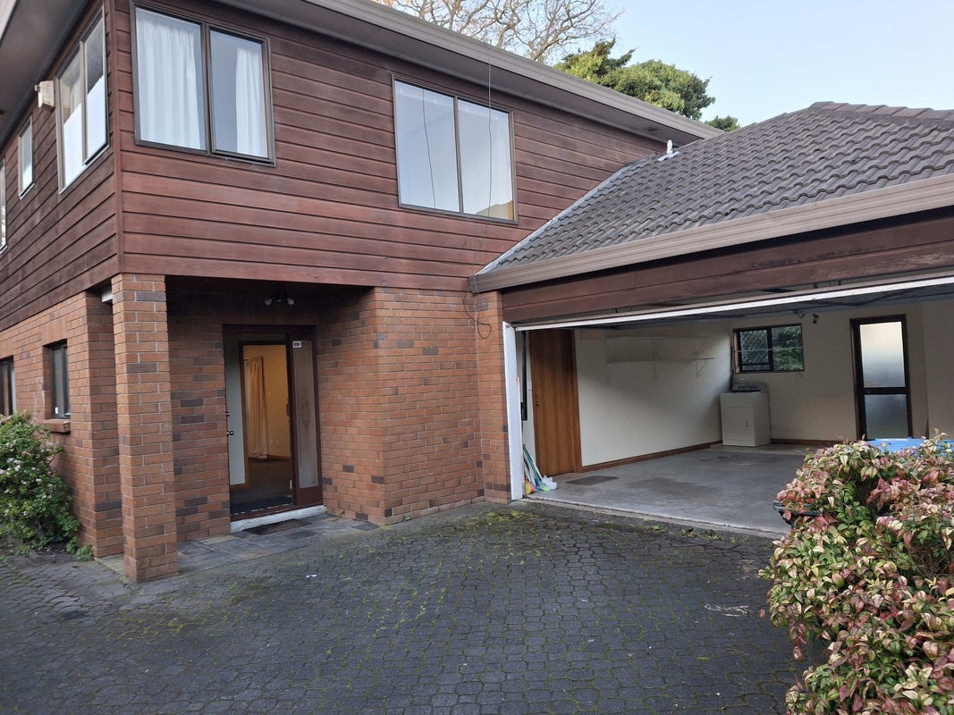 2/37 Epsom Avenue, Epsom, Auckland - Carousel 1