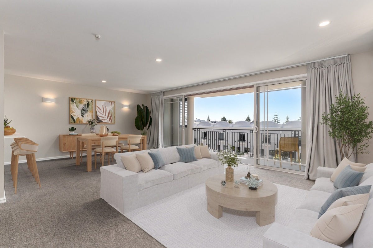 7/42 Marriner Street, Sumner, Christchurch - Carousel 2