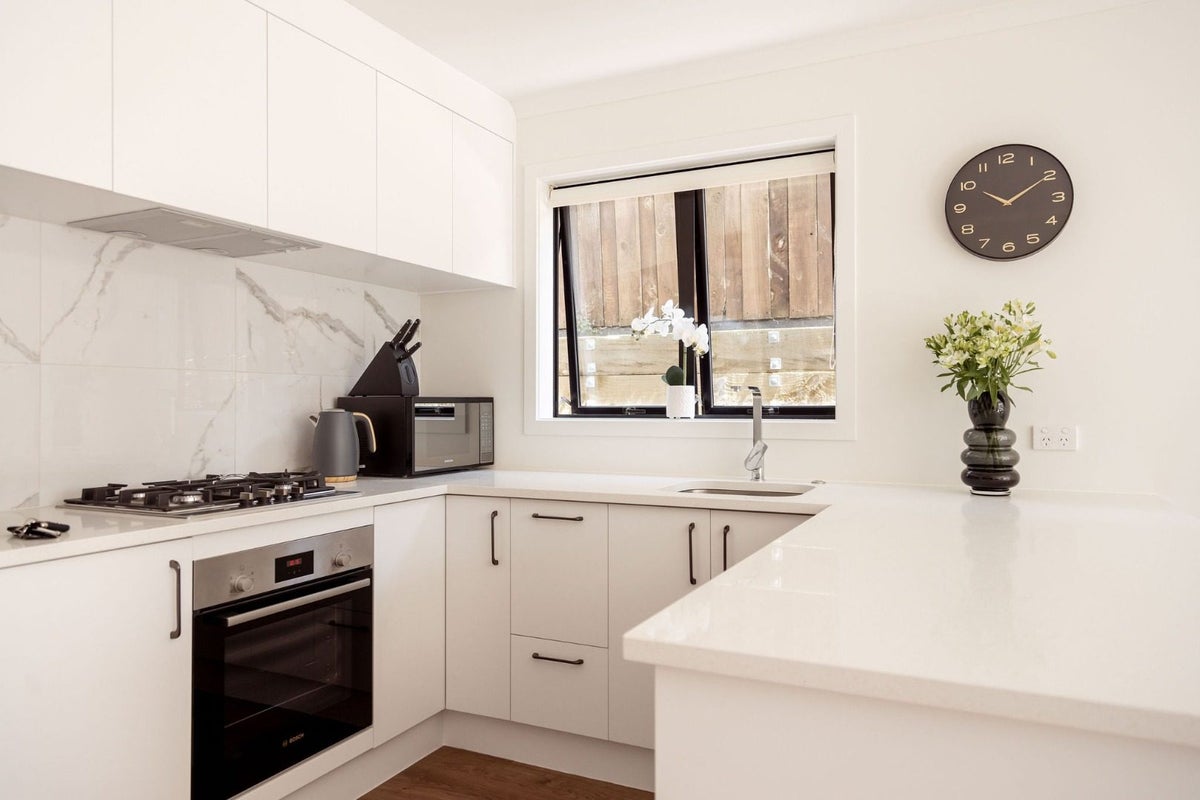 5/26 Hunter Street, Hamilton Lake, Hamilton - Carousel 2