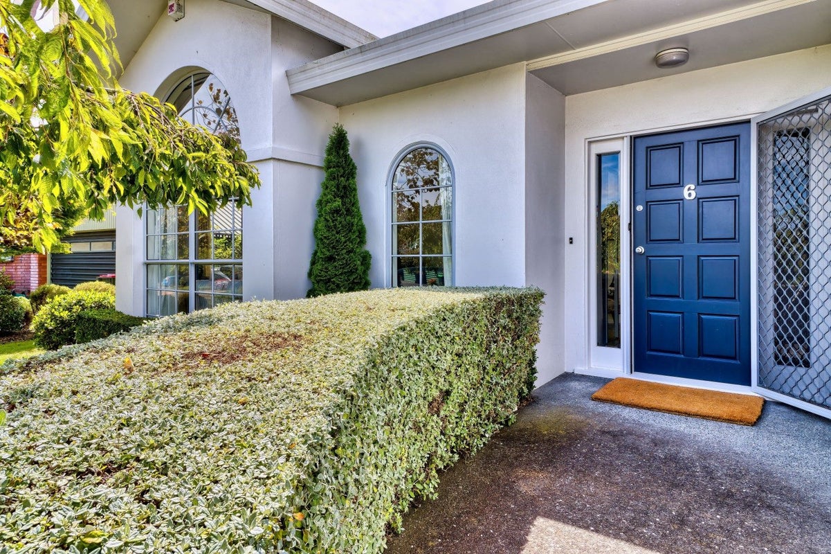 6 Kingsgate Close, Havelock North, Havelock North - Carousel 1
