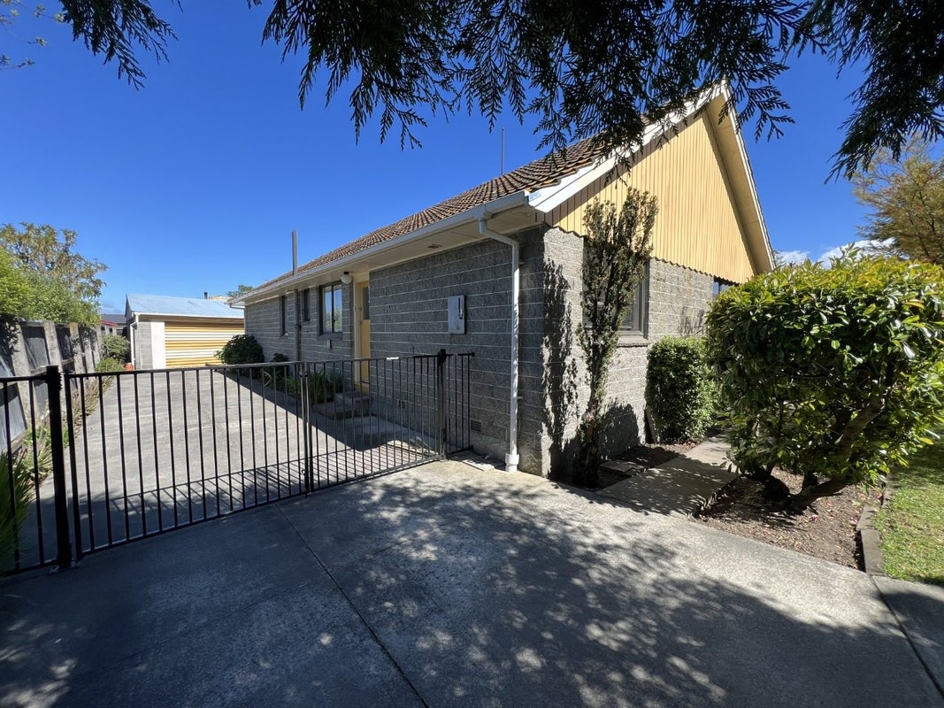 8 Rowley Avenue, Hoon Hay, Christchurch - Carousel 1