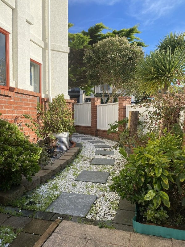 27 Amesbury Drive, Churton Park, Wellington - Carousel 2