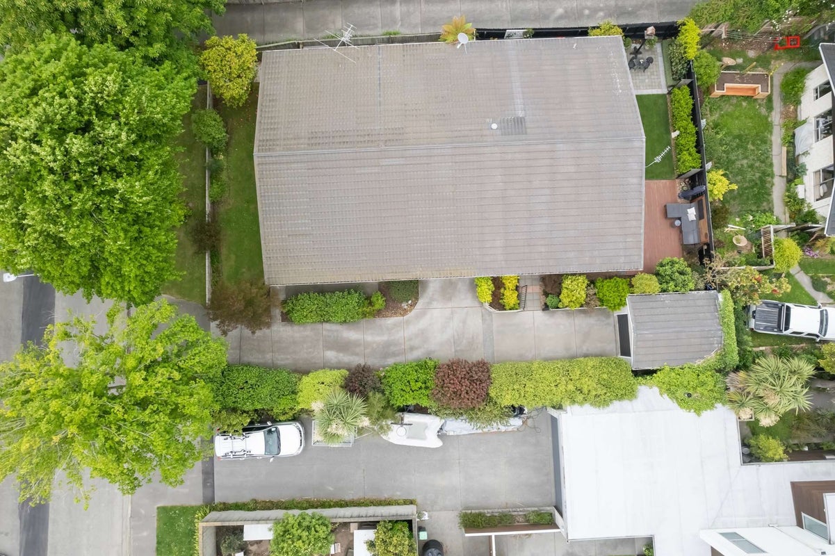 2/5 Woodbridge Road, Cashmere, Christchurch - Carousel 19