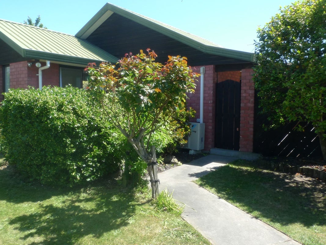 243 Queenspark Drive, Parklands, Christchurch - Carousel 2