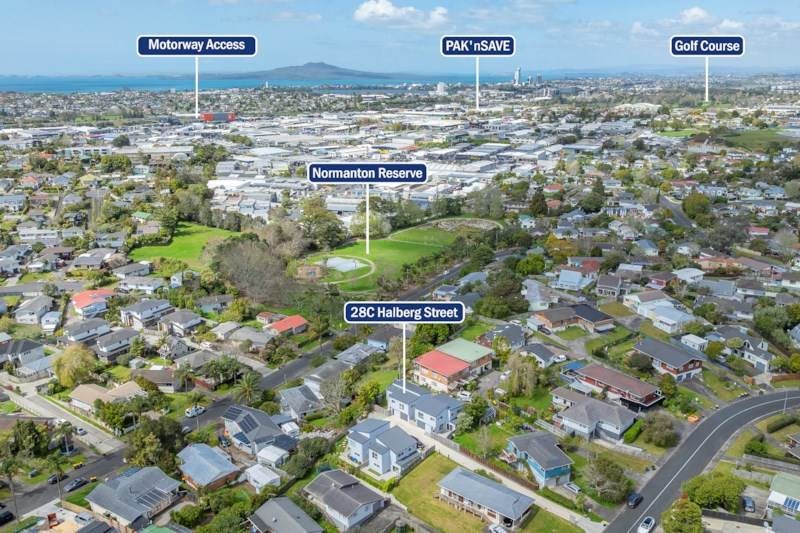 28D Halberg Street, Glenfield, Auckland - Carousel 12