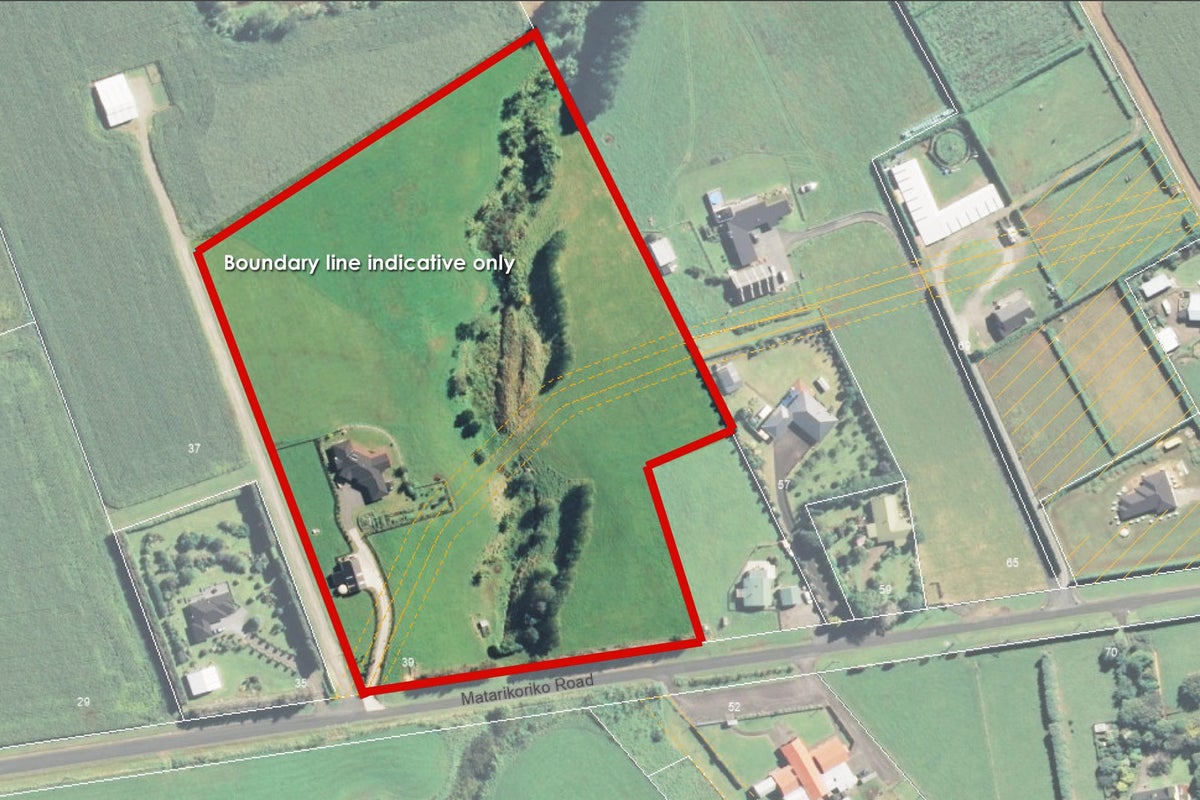 39 Matarikoriko Road, Brixton, Waitara - Carousel 28