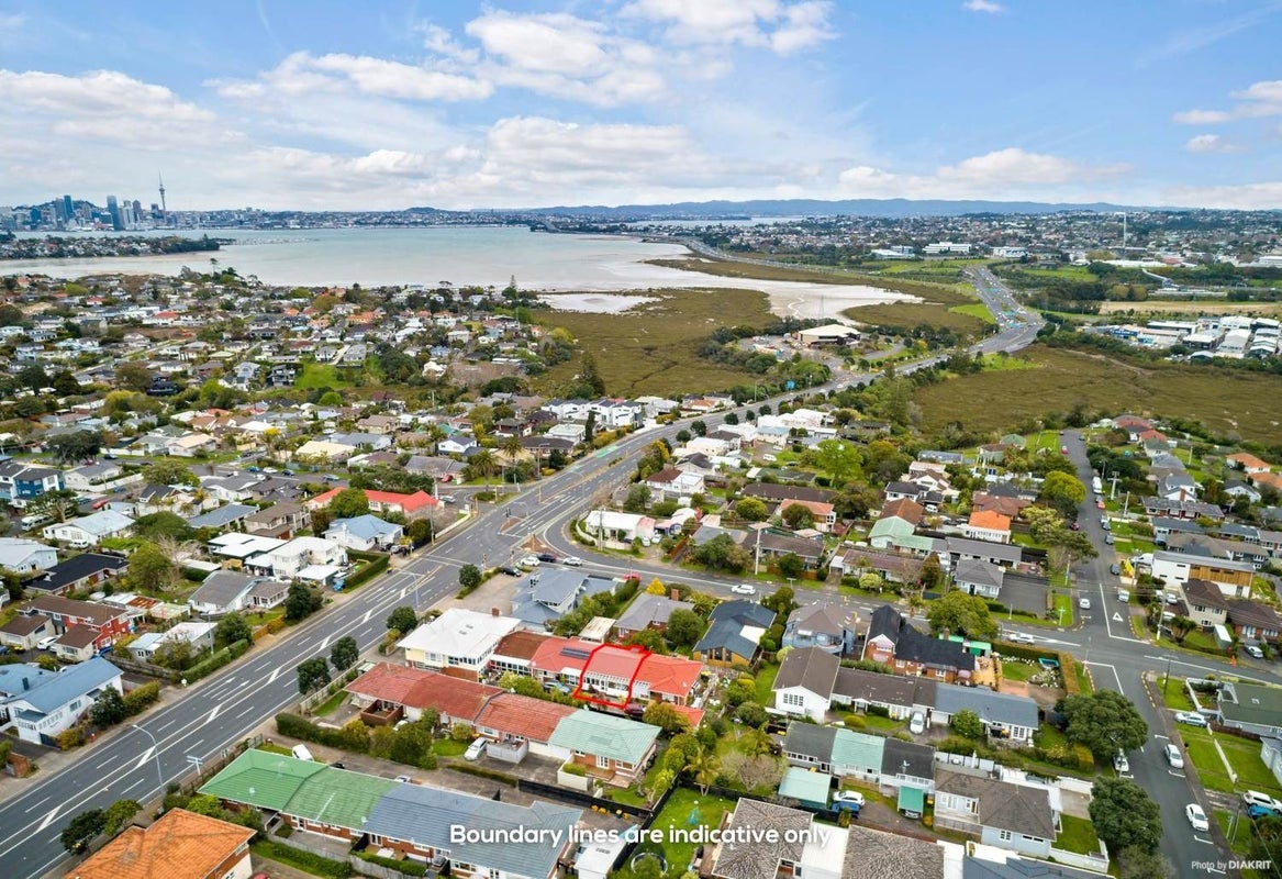 4/15 Esmonde Road, Takapuna, Auckland - Carousel 16
