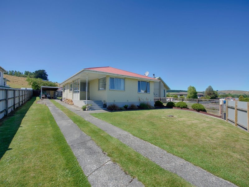 85 Walker Crescent, East Gore, Gore - Carousel 1