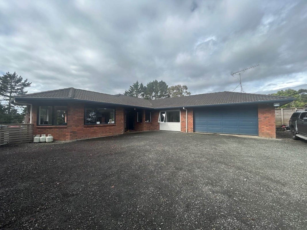 355 Kiwitahi Road, Helensville, Helensville - Carousel 21
