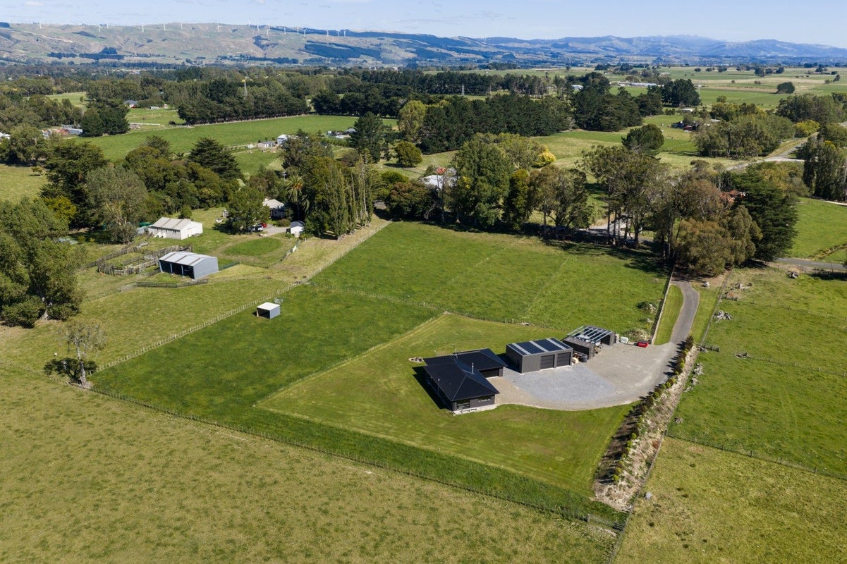 1373 Colyton Road, Ashhurst, Ashhurst - Carousel 24