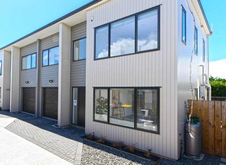 166B Ennis Avenue, Pakuranga Heights, Auckland - Carousel 1