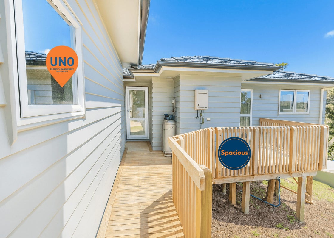 28 Mantra Road, Massey, Auckland - Carousel 1