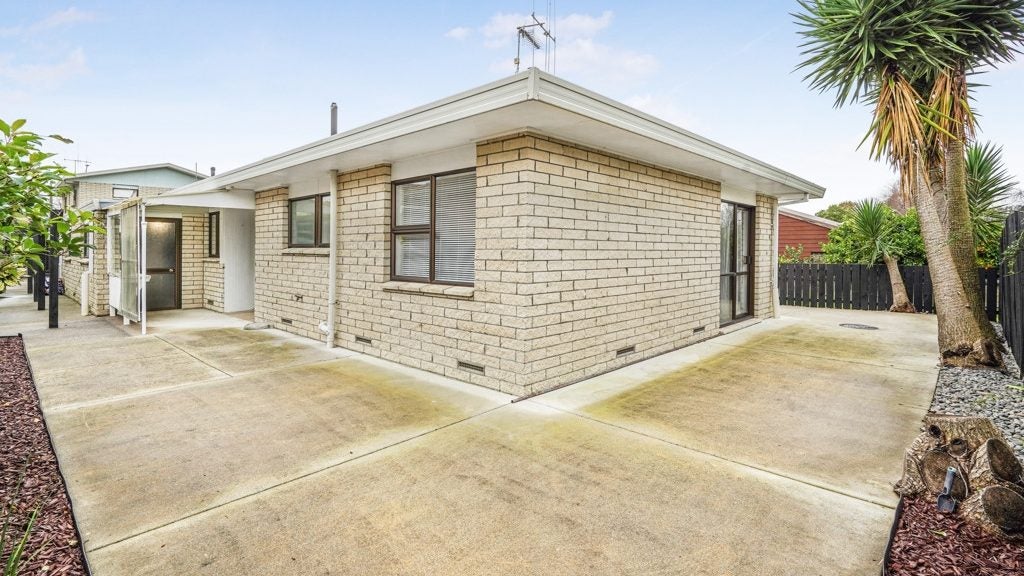 86C Clyde Street, Hamilton East, Hamilton - Carousel 1