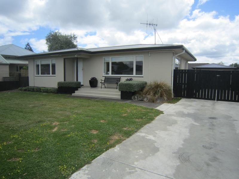 0 Park Road, Longlands, Hastings - Carousel 1