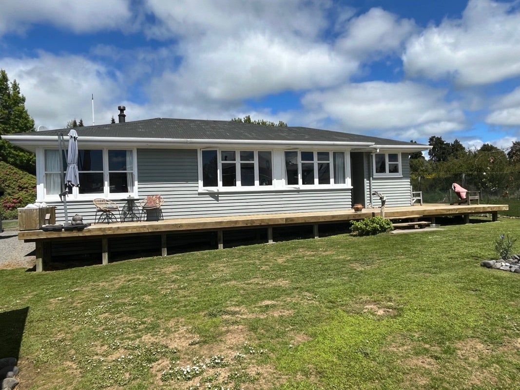 30 Piwari Street, Rangataua - Carousel 1