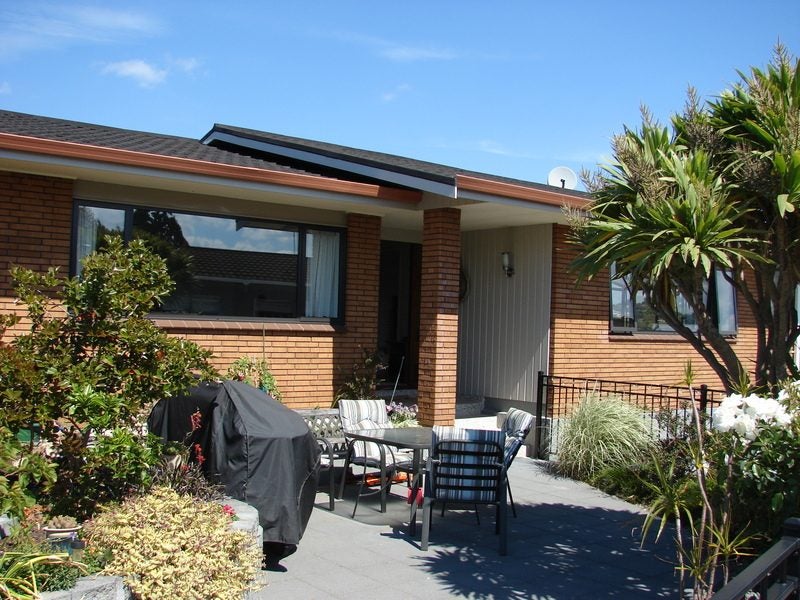 6 Sunny Bay Road, Matua, Tauranga - Carousel 1
