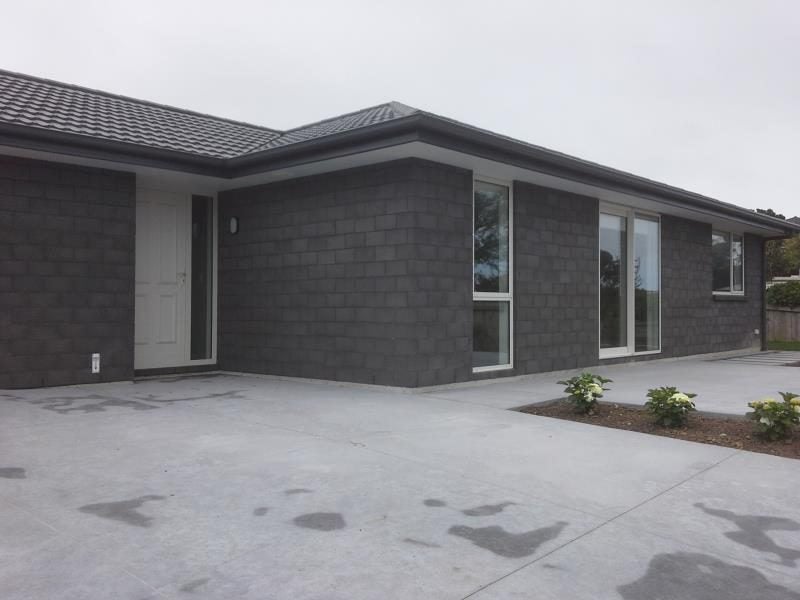 8D Solway Terrace, Bell Block, New Plymouth - Carousel 1
