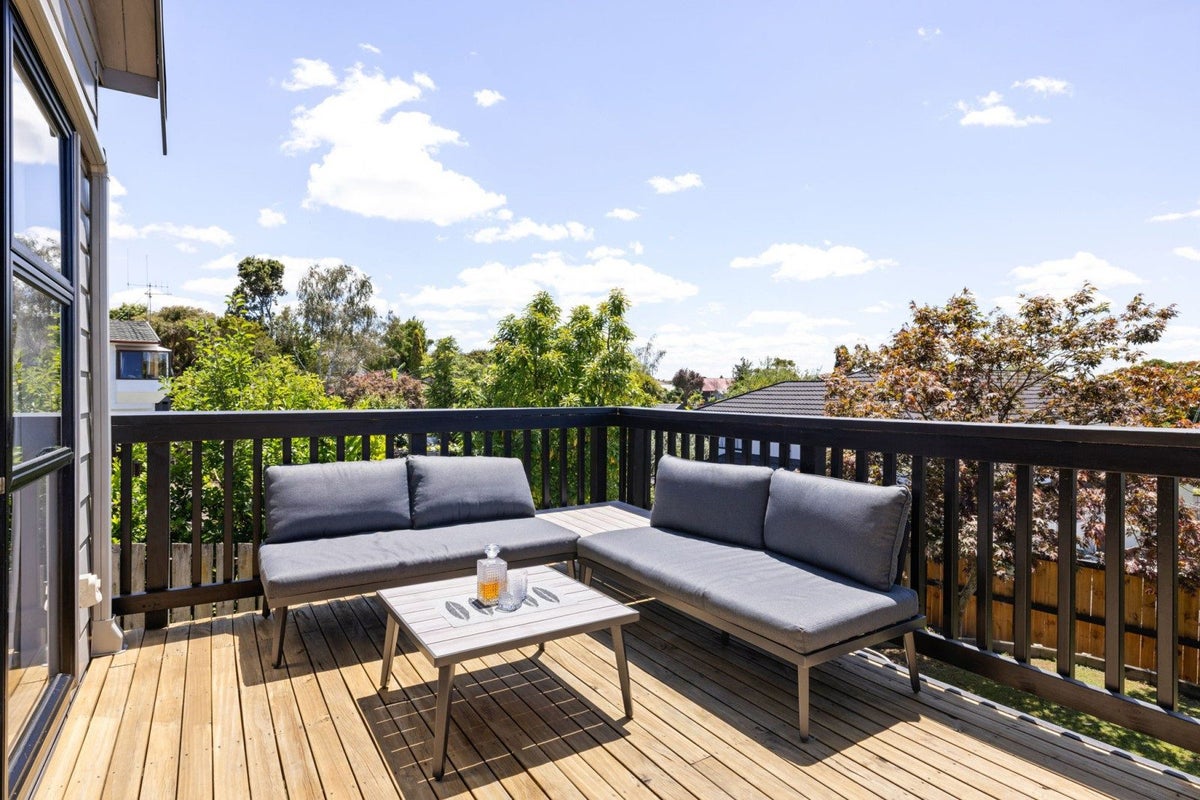 74 Totara Drive, Pukete, Hamilton - Carousel 2
