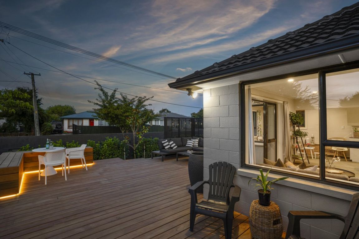 25 Flay Crescent, Burnside, Christchurch - Carousel 2