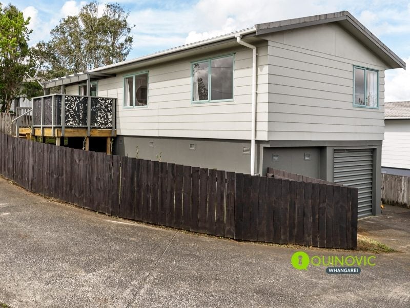 1/35 Station Road, Kamo, Whangarei - Carousel 1