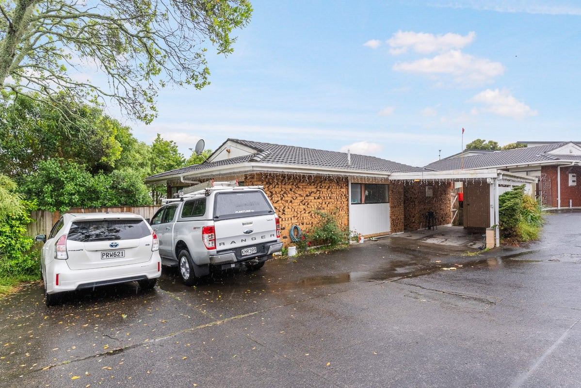 3/75A West Coast Road, Glen Eden, Auckland - Carousel 1