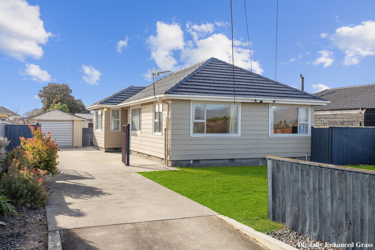 405 Breezes Road, Aranui, Christchurch - Carousel 1
