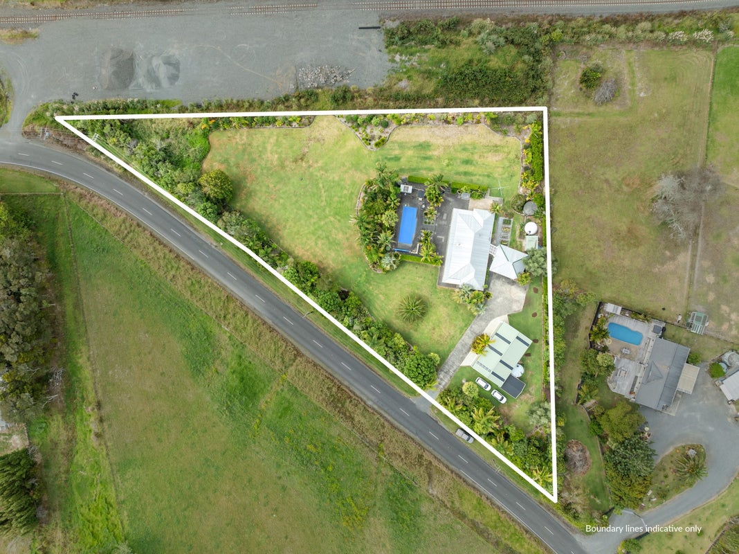 33 Mangapai Caves Road, Whangarei - Carousel 32