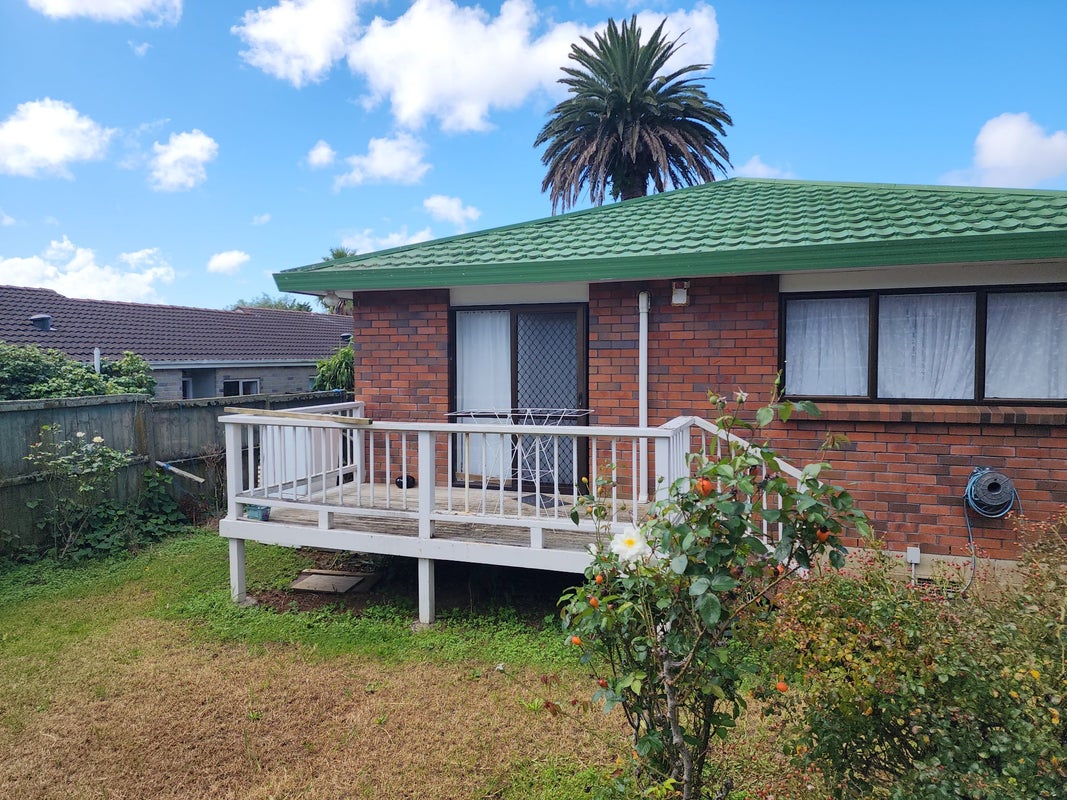 2/63 Coronation Road, Papatoetoe, Auckland - Carousel 2
