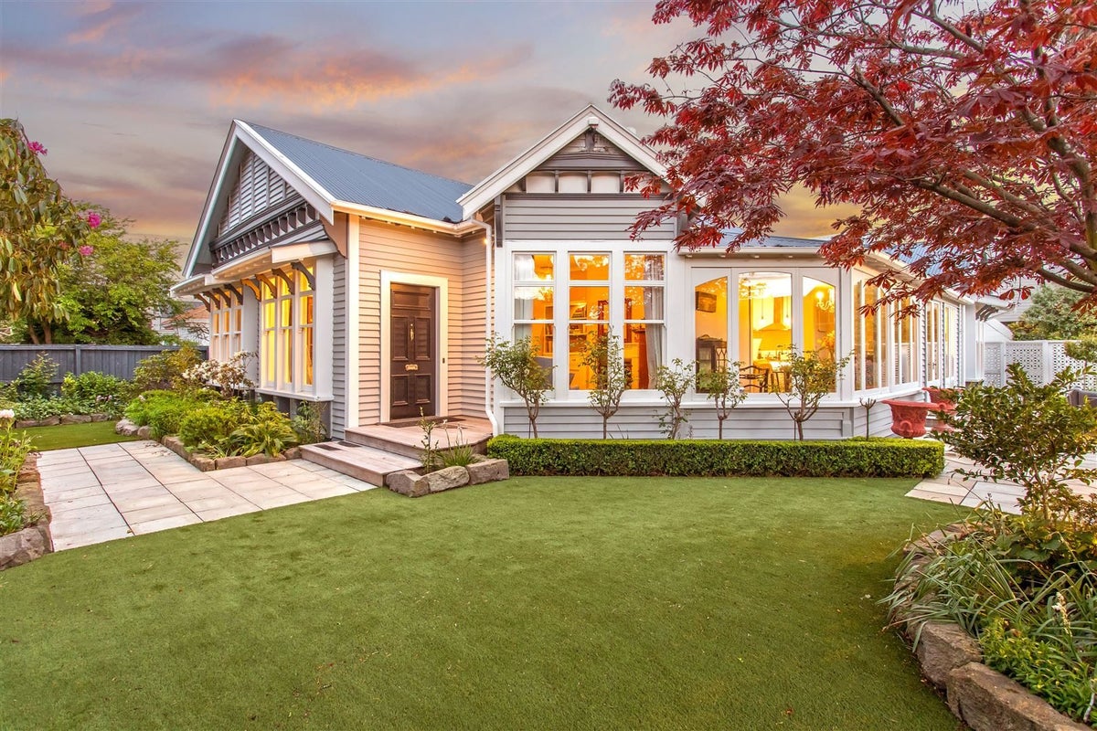 121 Winchester Street, Merivale, Christchurch - Carousel 1