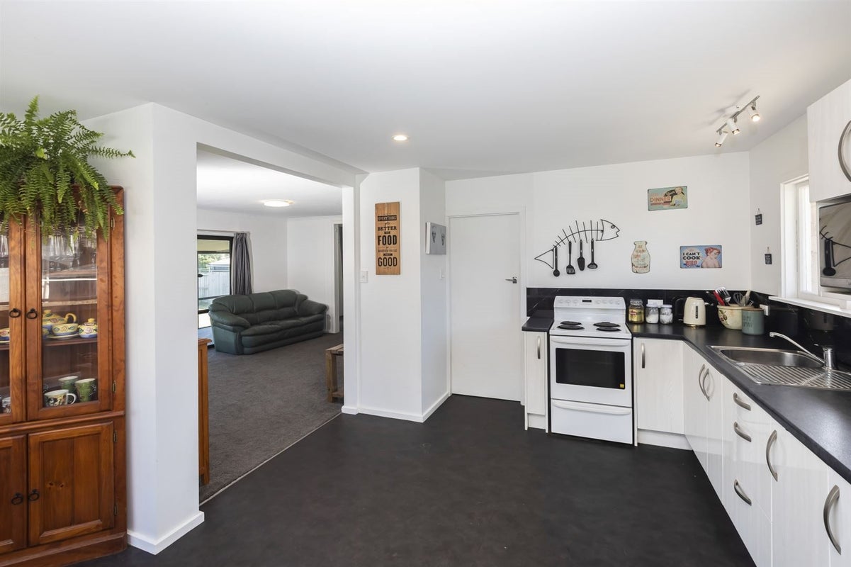 123 Foremans Road, Islington, Christchurch - Carousel 2
