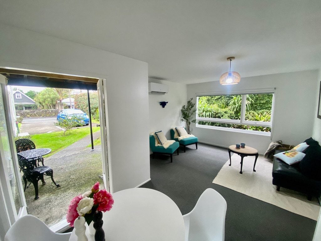 7/71 Church Street, Devonport, Auckland - Carousel 1