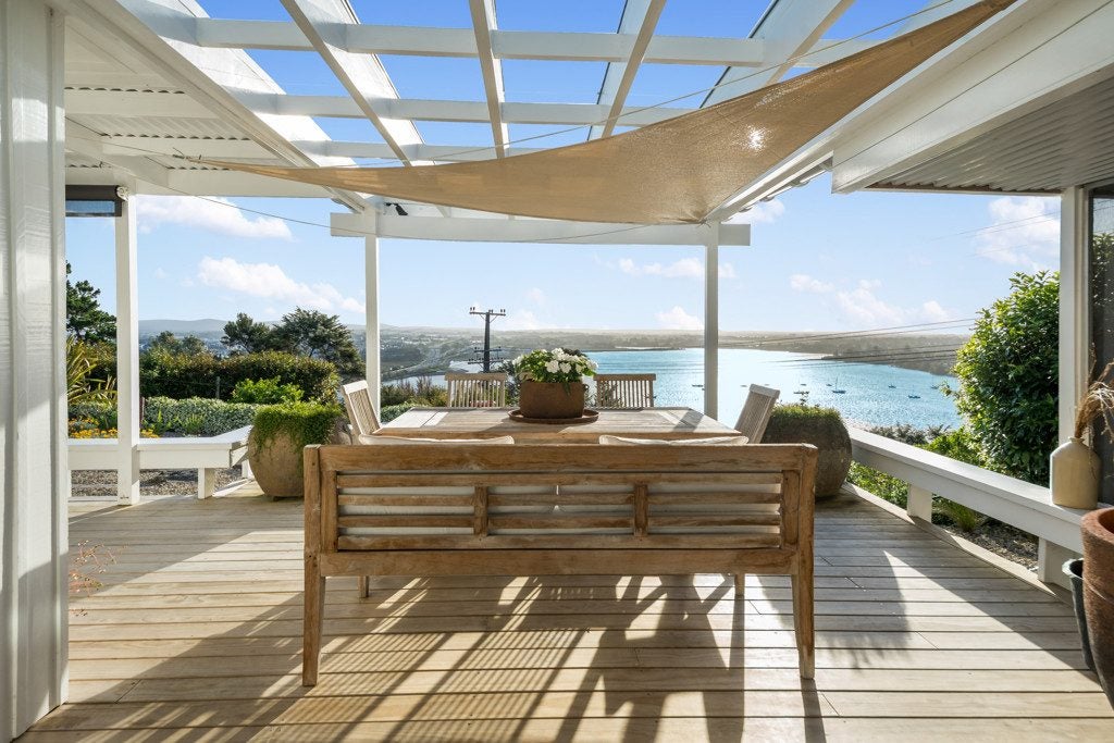 24 Austin Road, Greenhithe, Auckland - Carousel 2