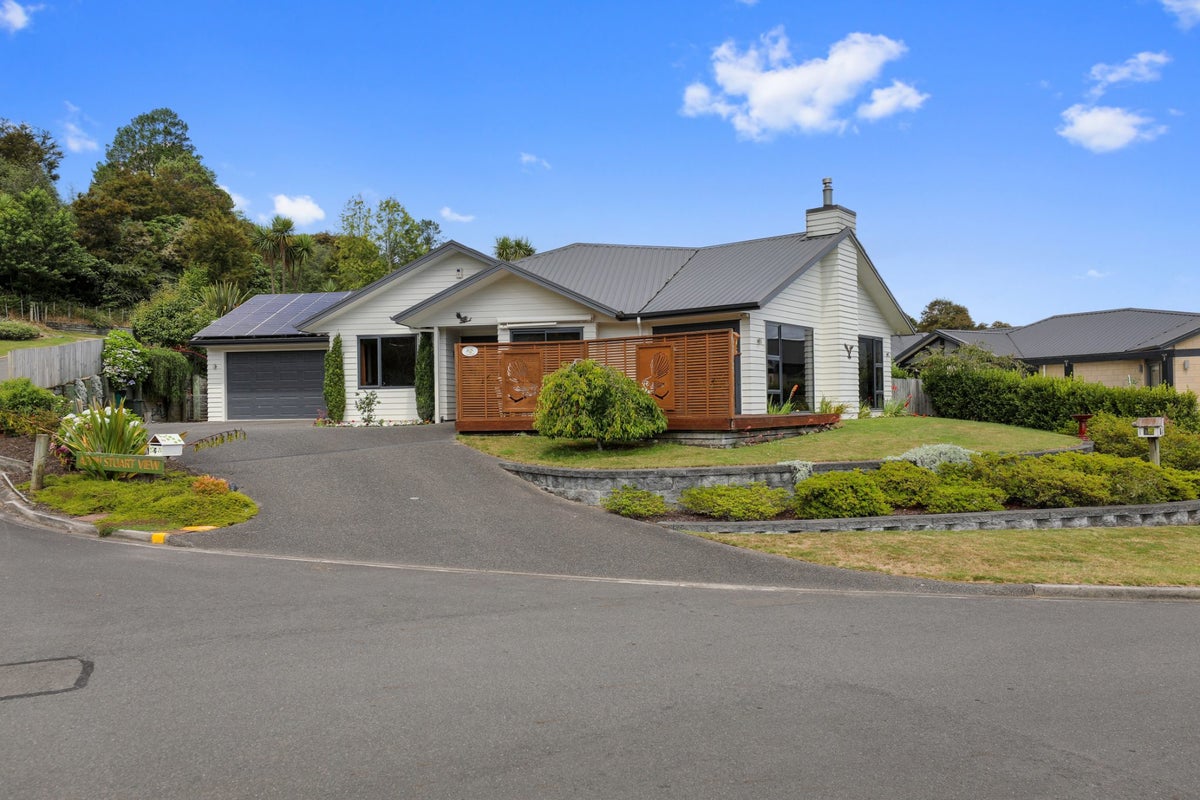 6 Appin Stuart View, Rangatira Park, Taupo - Carousel 2
