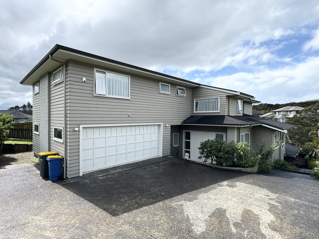 8 Mural Place, Greenhithe, Auckland - Carousel 1
