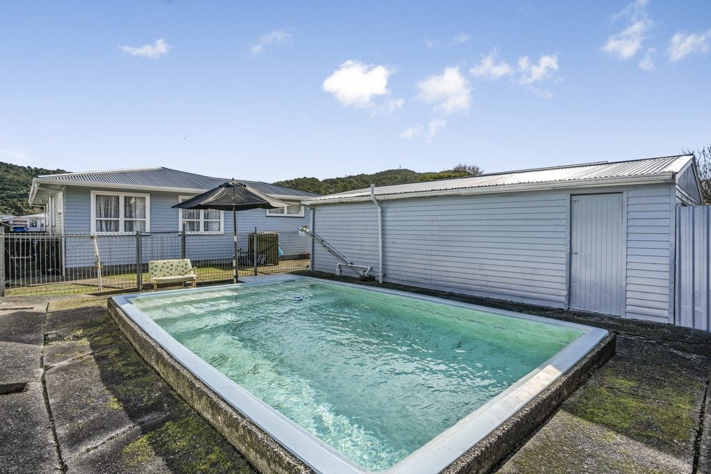 20 Meremere Street, Wainuiomata, Lower Hutt - Carousel 2