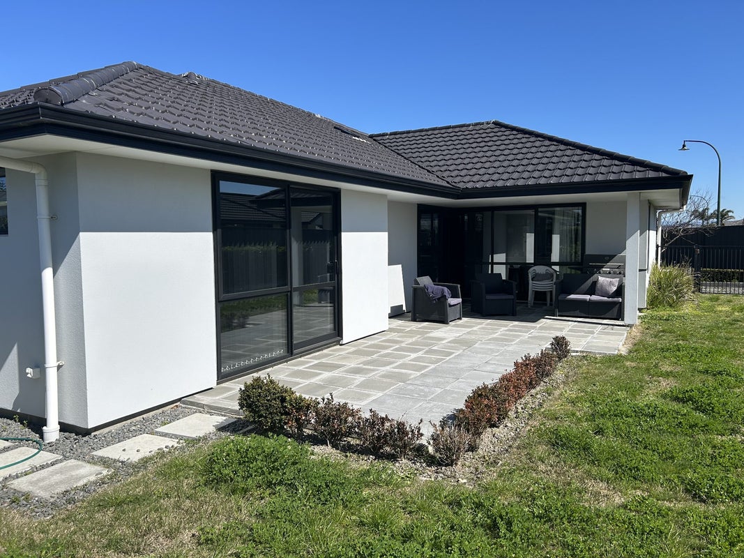 28 Drake Crescent, Awatoto, Napier - Carousel 1