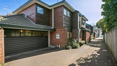 1/4 Alpers Avenue, Epsom, Auckland - Carousel 1