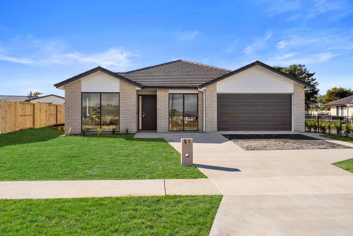 51 Kaurinui Crescent, One Tree Point - Carousel 27