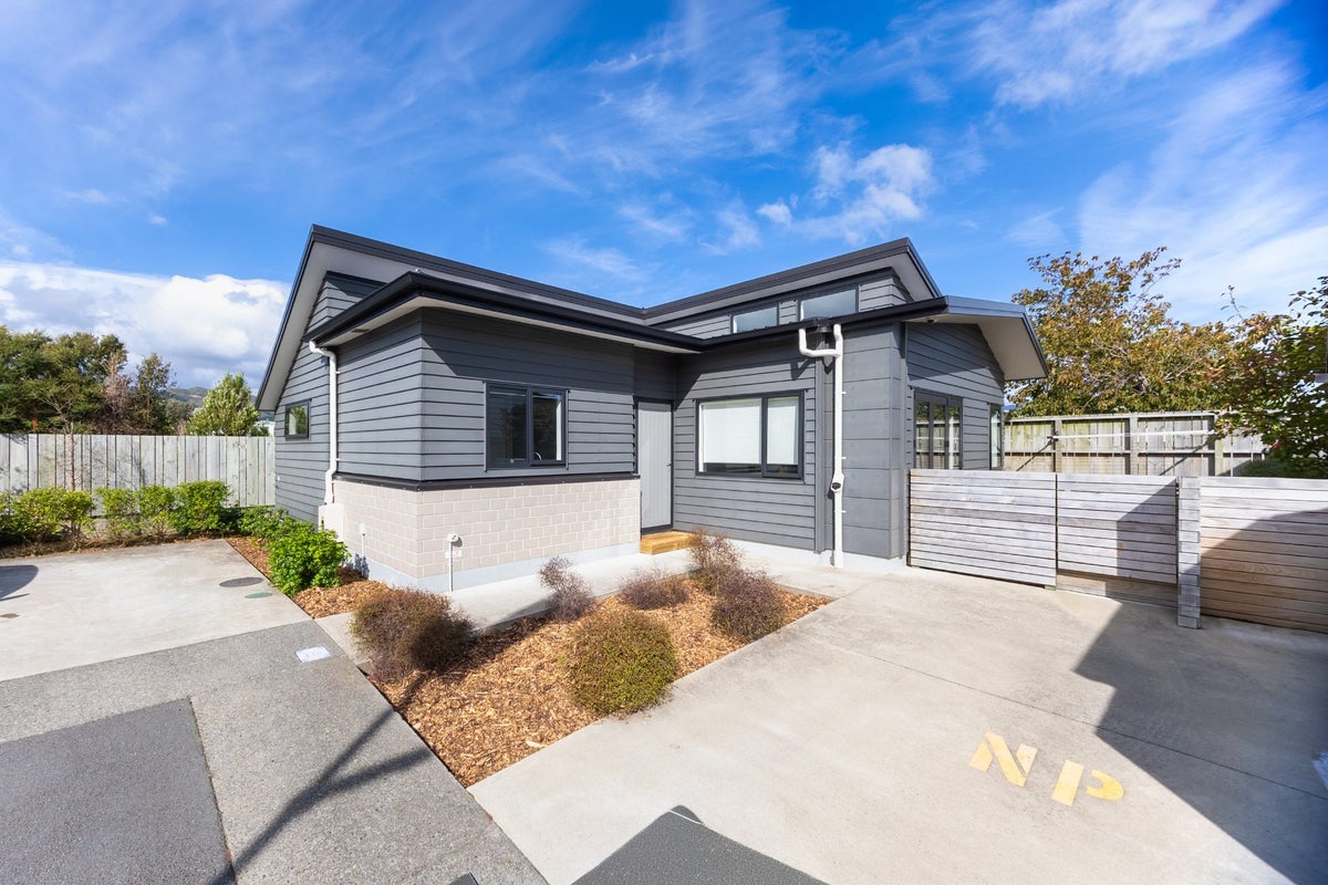 23E Margaret Road, Raumati Beach, Paraparaumu - Carousel 1