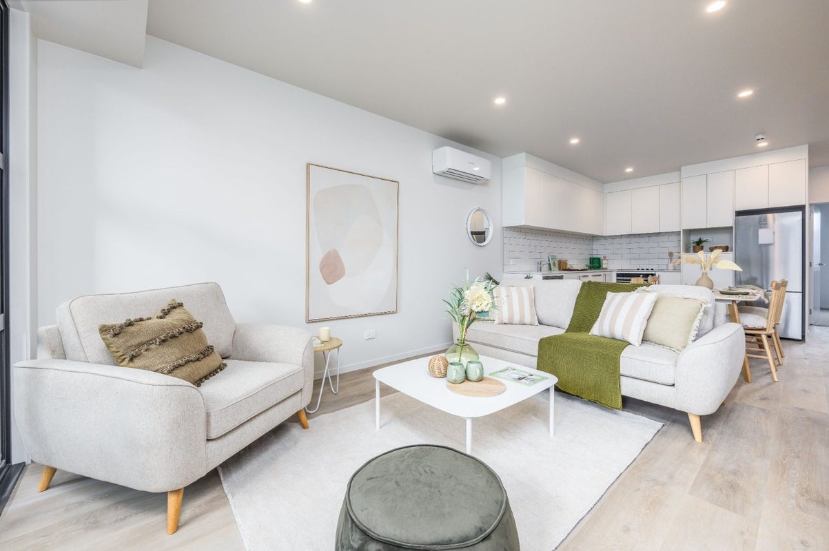 202/2 Torino Street, Point England, Auckland - Carousel 1