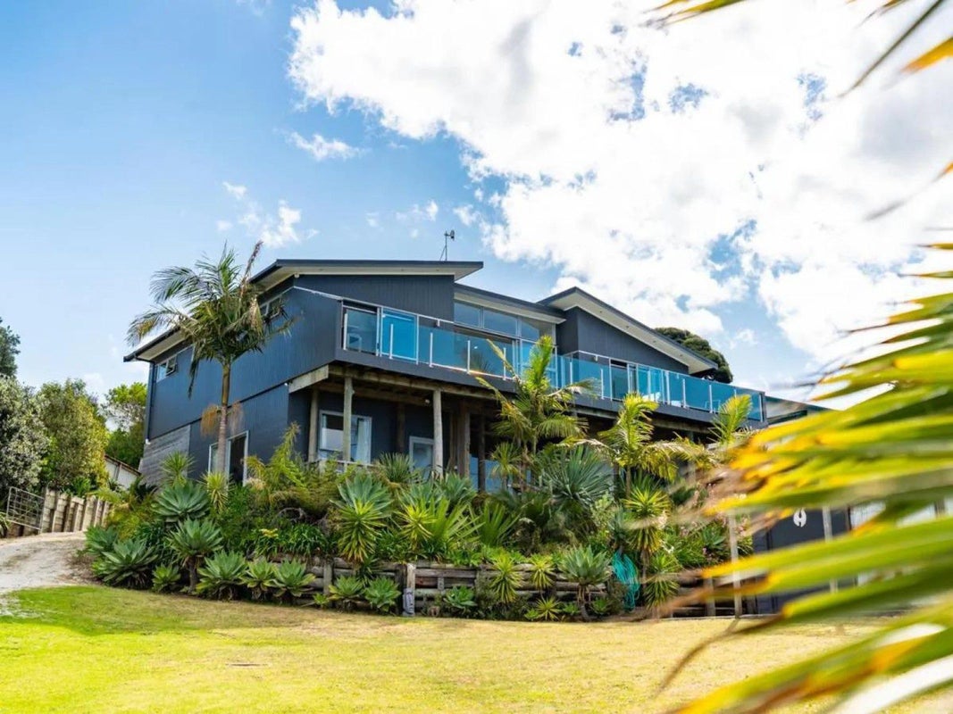 54 Cheviot Street, Mangawhai Heads, Mangawhai - Carousel 1