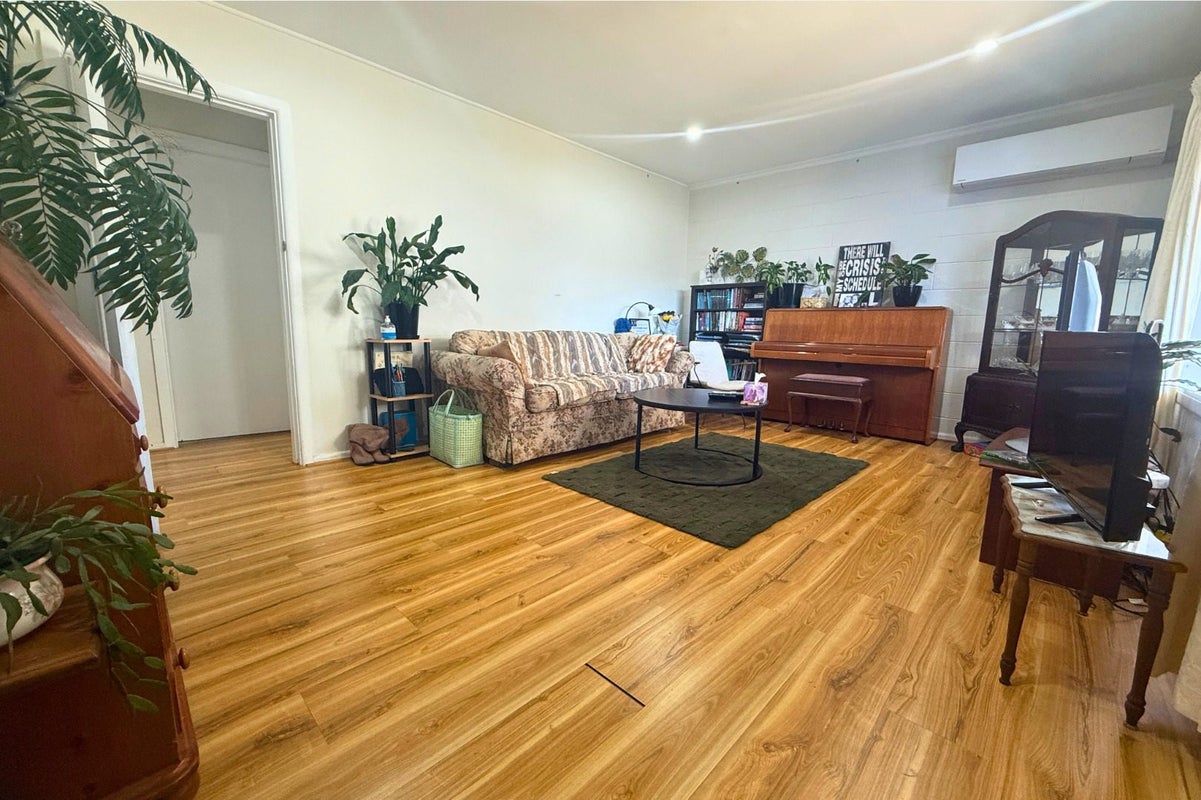 2/345 Cashel Street, Linwood, Christchurch - Carousel 2