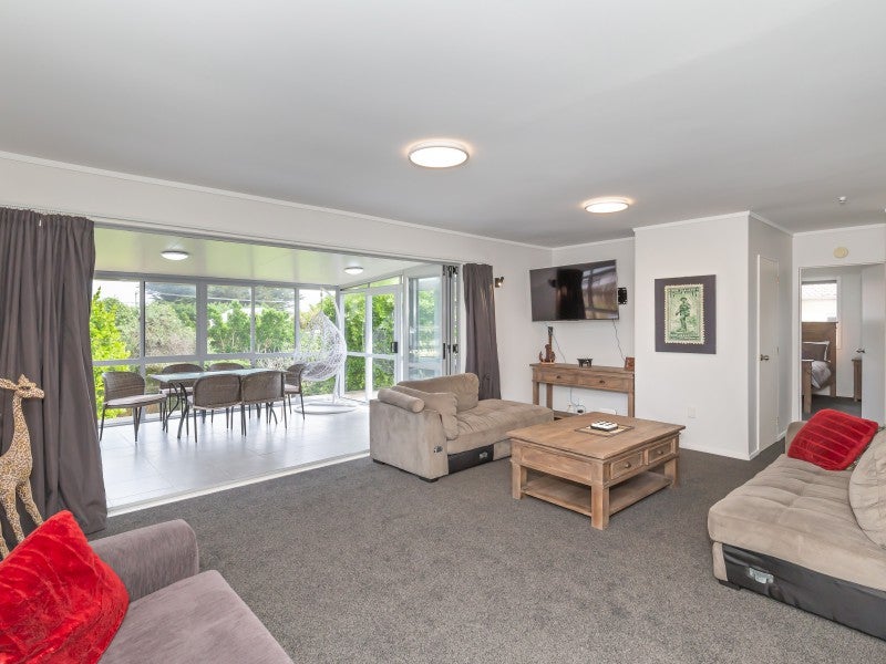 63 Kahukura Avenue, Waitarere Beach, Levin - Carousel 2