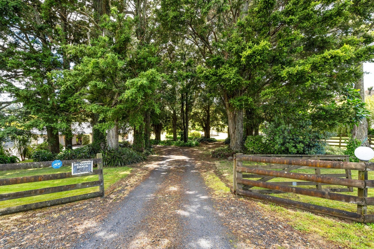 1220 Pipiwai Road, Whangarei - Carousel 2