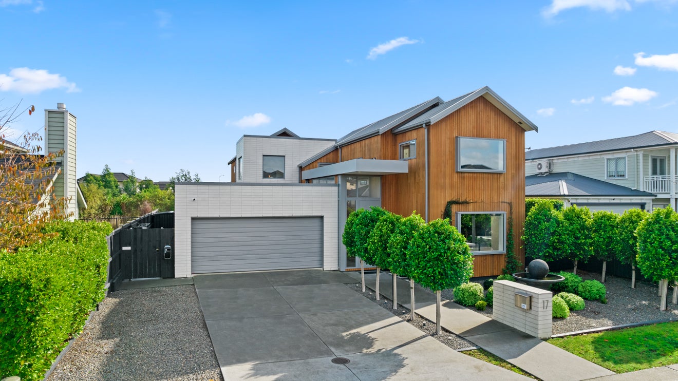 17 Bayvista Drive, Karaka, Papakura - Carousel 1